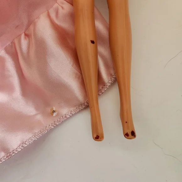Vintage Barbie Doll Lot of 2 Dolls Blonde Pink Ruffle Dress 90s 1990s Blue Eyes - Picture 5 of 7